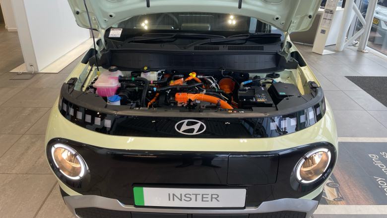 Hyundai INSTER 85kW 01 49kWh 5dr Auto Electric Hatchback